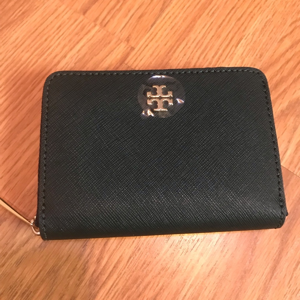 COPY - Tory Burch Emerson zip coin case-Green